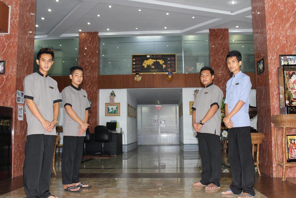 Hotel Kan Kaw Yangon Esterno foto